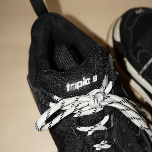 Balenciaga Triple S Mesh/ Leather Black Red White Trainers - Size EU 39 - Picture 12 of 13